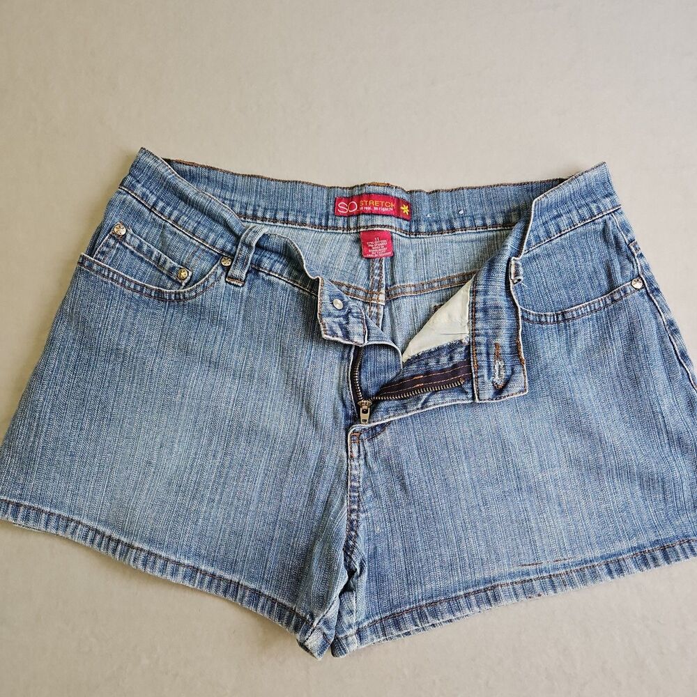 Women's So Jean Shorts Size 11, Distressed